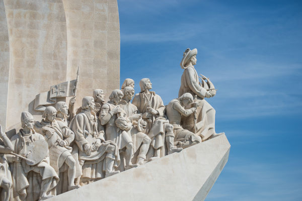 Pero Vaz de Caminha fez parte da expedição portuguesa que chegou ao Brasil em 22 de abril de 1500.[1]