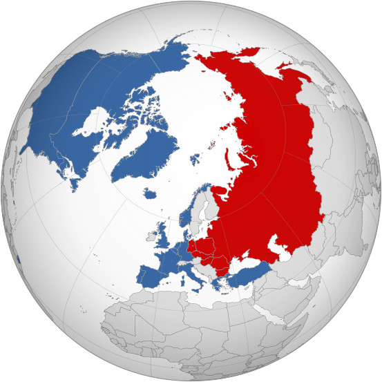 Mapa mostrando os países aliados à Otan, criada como consequência da Doutrina Truman, e os países dominados pela URSS.
