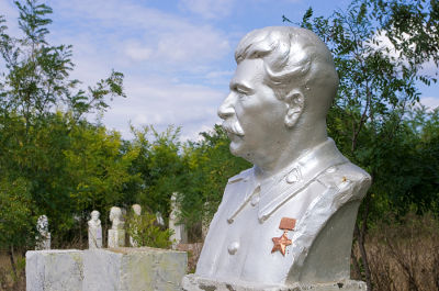 Stalin Josef Stalin foi um dos mais sanguinários ditadores do século XX*